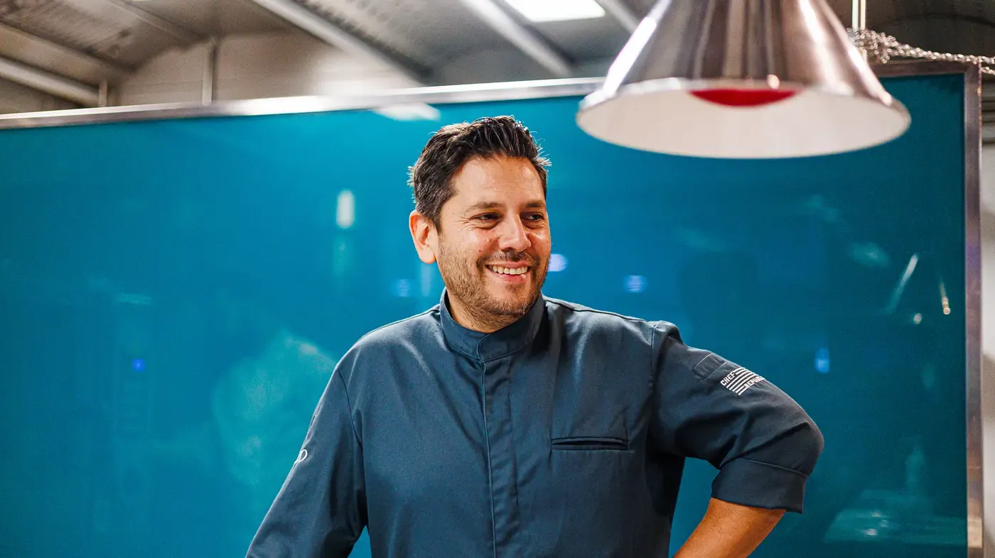 Diego Gallegos en cocina
