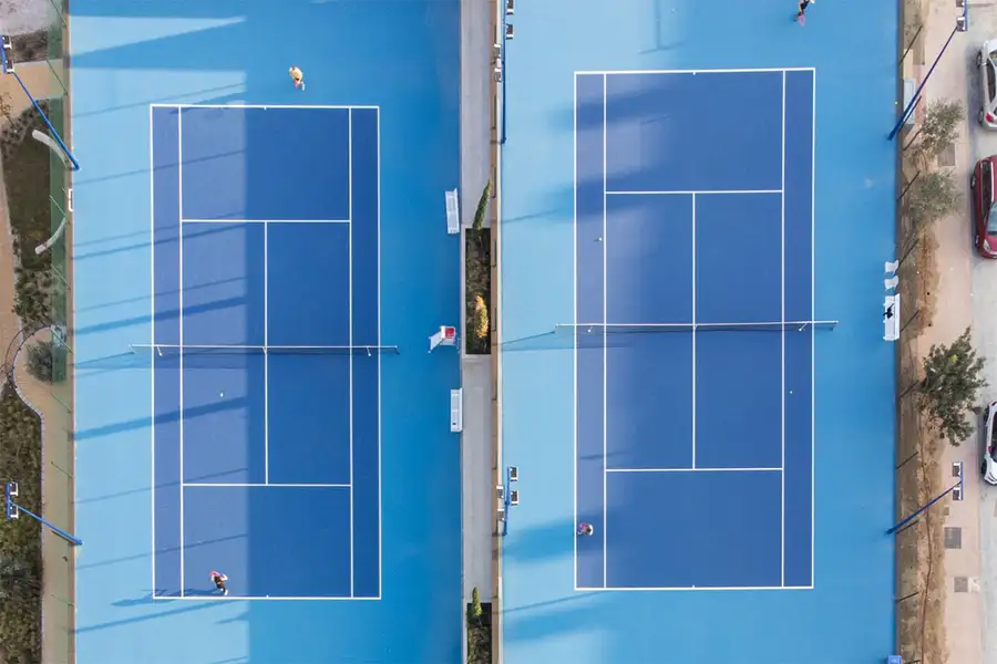 pistas tennis center Higuerón