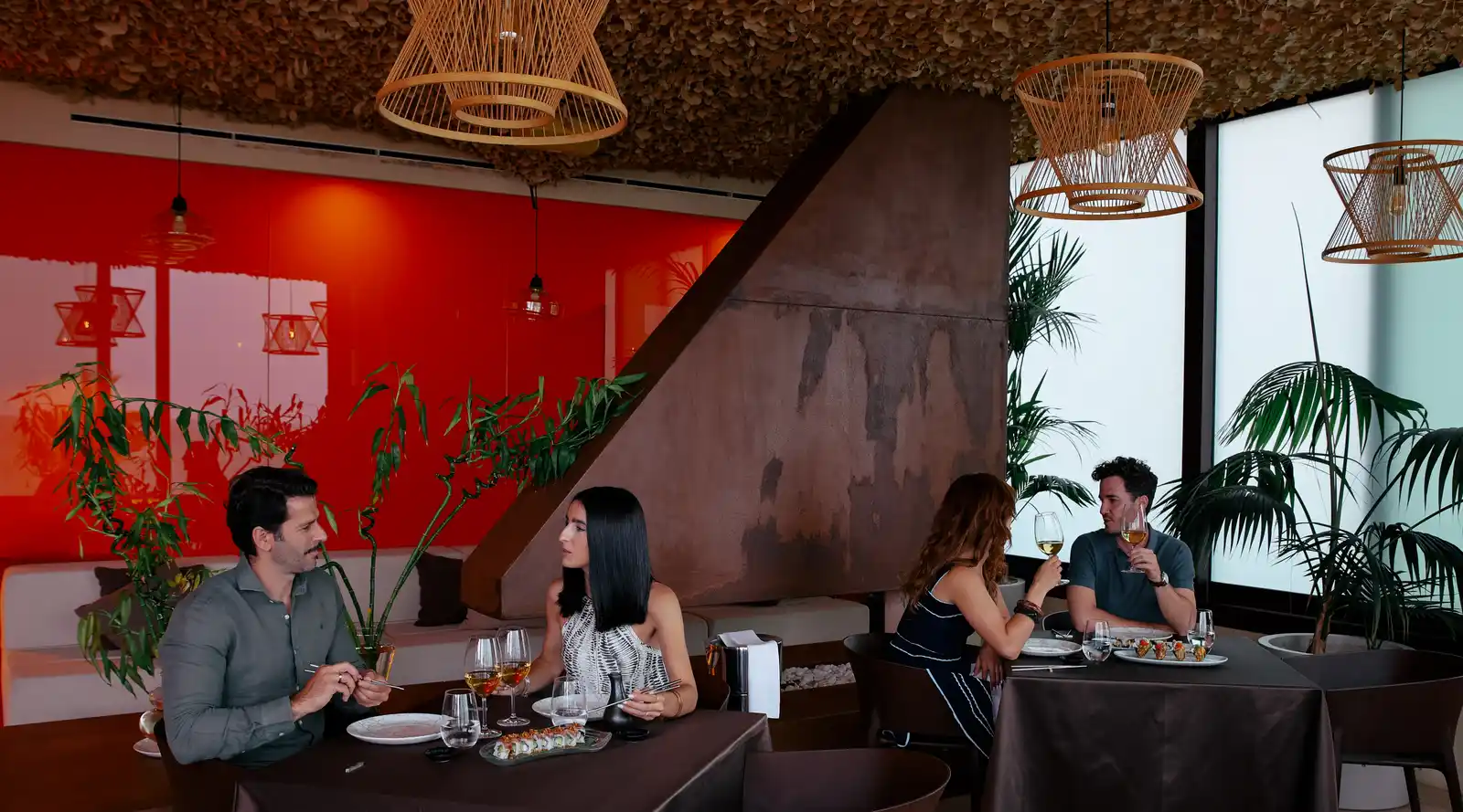 comiendo en The Japo